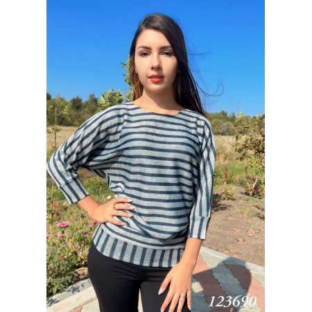 Женская кофта 1236