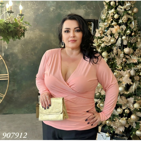 Жіноча кофта 9079